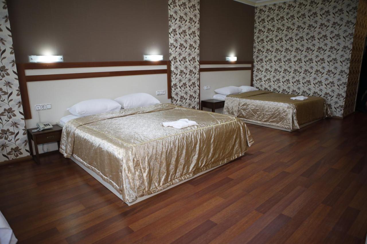 Silivri Safir Hotel Bagian luar foto